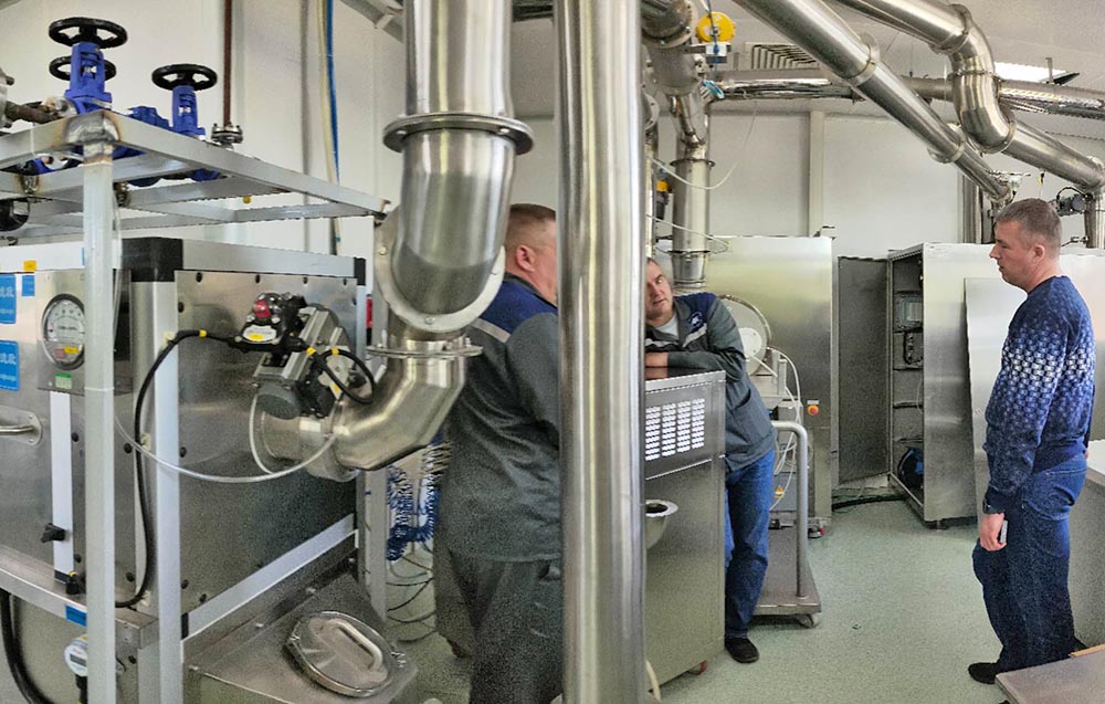 Laboratory-Coating-Machine-in-Belarus (3).jpg