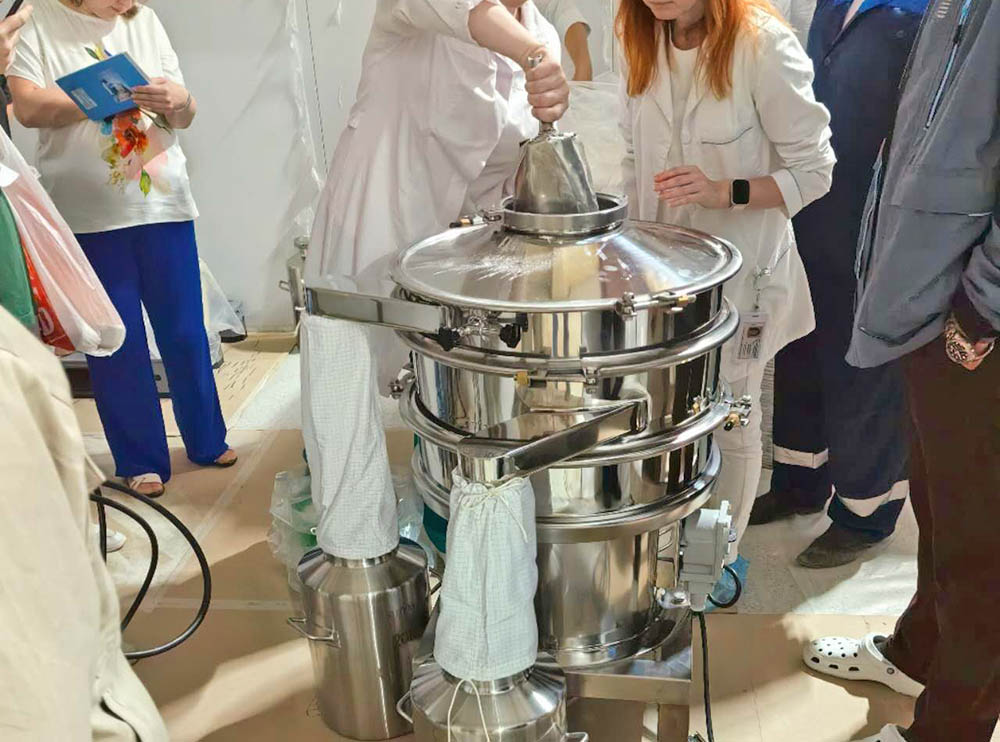 AM-150-Jet-Mill-and-Powder-Processing-Line (4).jpg